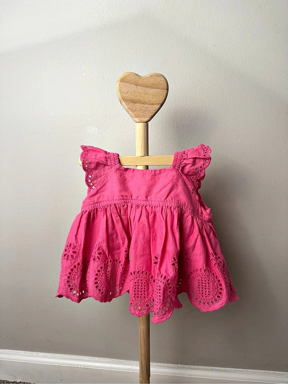Gap Baby Eyelet Dress Pink 3-6M